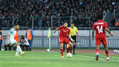 دوري أبطال أفريقيا.. التعادل السلبي يفرض كلمته على الشوط الأول من مباراة الأهلي والرجاء المغربي