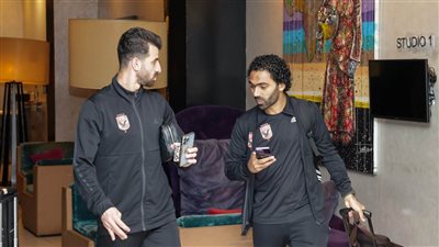 عاجل.. بعثة الأهلي تغادر مقر الإقامة وتتجه لملعب مباراة الرجاء