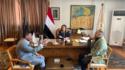 وزيرة الثقافة تجتمع برئيس الأوبرا والمدير الجديد لمهرجان الموسيقى العربية لبحث ترتيبات الدورة القادمة للمهرجان