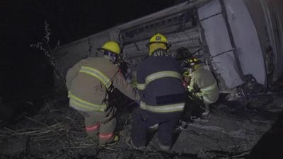 مقتل 18 شخصا بتدهور حافلة سياح في المكسيك