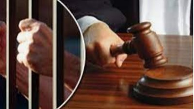 قرار من المحكمة بشأن متهم بحيازة 2000 قرص مخدر بالبساتين