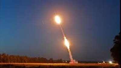 إطلاق 22 قذيفة صاروخية من غزة نحو إسرائيل