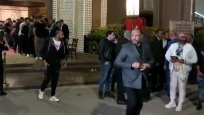 أحمد فهيم وحازم إيهاب.. نجوم حرصوا على تقديم العزاء في مصطفى درويش