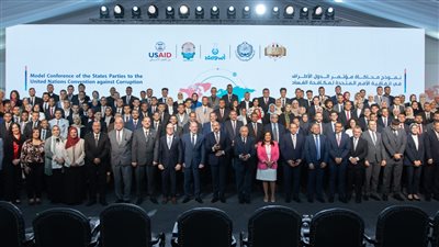 محافظ أسوان يشهد انطلاق نموذج محاكاة مؤتمر الدول الأطراف لمكافحة الفساد (صور)
