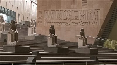 خبير يكشف تفاصيل الممشى السياحي لـ المتحف المصري الكبير (فيديو)