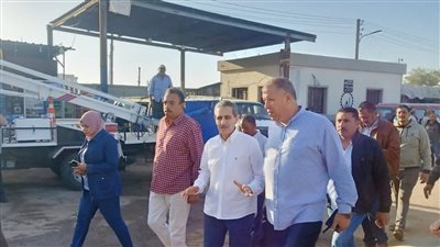 محافظ الغربية يتفقد عدد من المواقف لمتابعة تنفيذ تعريفة الأجرة الجديدة (صور)