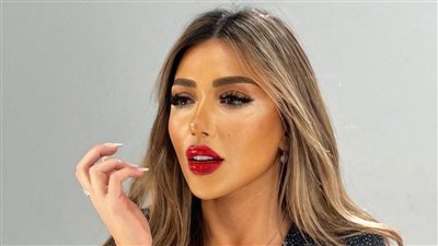 شاهد.. أحدث جلسة تصوير للفنانة سارة سلامة 