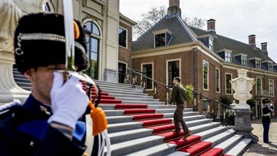 زيلينسكي يزور المحكمة الجنائية الدولية في لاهاي