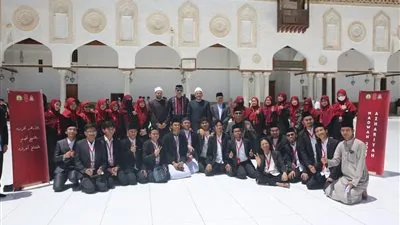 الجامع الأزهر يختتم الدورة التعريفية للطلاب الإندونسيين