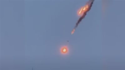 شاهد.. لحظة إسقاط مسيرة في سماء كييف قرب القصر الرئاسي