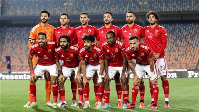 مقابل مبلغ ضخم.. الأهلي يقرر رحيل نجم خط الوسط في الميركاتو الصيفي