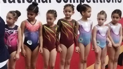 أبطال جمباز 