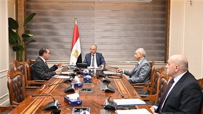 وزير الري يتابع أعمال وأنشطة الهيئة المصرية العامة للمساحة 