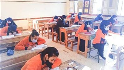 جدول الإمتحانات الإلكترونية لطلاب الصف الثالث الإعدادي للمصريين في الخارج