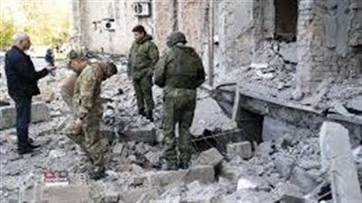 عمدة دونيتسك يعلن مقتل امرأة وطفل في قصف أوكراني