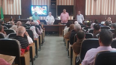 مدير تعليم القليوبية تشدد على الالتزام بضوابط امتحانات الشهادة الإعدادية