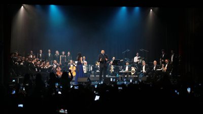 رامي عياش يعيد الزمن الجميل وفن الأوركسترا بحفل إستثنائى فى باريس