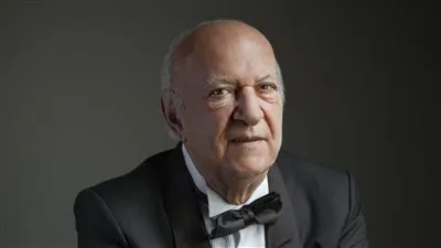 جائزة الشيخ زايد للكتاب تمنح الموسيقار عمر خيرت شخصية العام الثقافية في دورتها الـ17