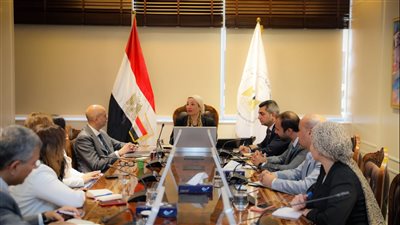 وزيرة البيئة تستقبل ممثلى الشركات الراعية لمؤتمر مناخ 