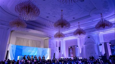 المشاط تستعرض جهود الدولة للتحول إلى المدن الذكية والخضراء