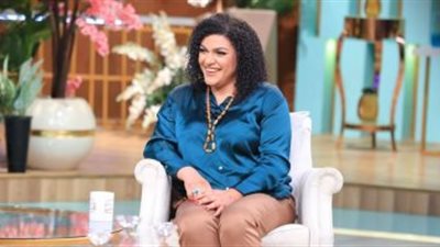  نواره نجم متحدثه عن أبيها بعد كتاب 