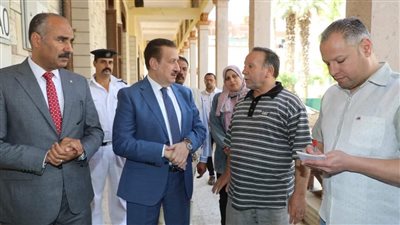 إلغاء ندب عدد من مراقبي امتحانات إعدادية المنوفية بسبب استخدام المحمول 