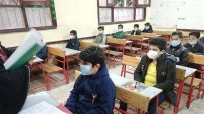 ارتياح بين طلاب الإعدادية لسهولة امتحان اللغة الانجليزية بالقليوبية