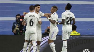 في جلسة سرية.. ريال مدريد يبدأ مخطط التعاقد مع ظهير 