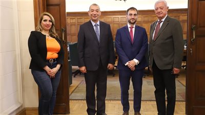 الملحق التجاري بسفارة أسبانيا: السوق المصري فرصة متميزة للاستثمارات (صور)