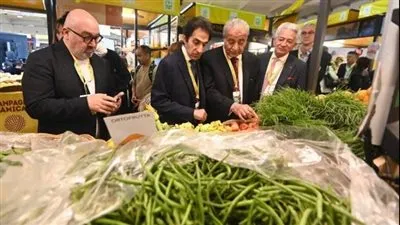 وزير التموين يعتمد على الجانب الإيطالي في حل أزمة أسواق اليوم الواحد (تفاصيل)