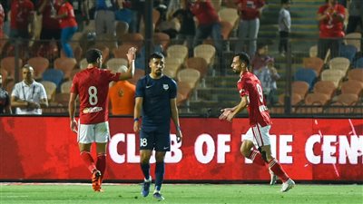 الأهلي يتخطى إنبي ويواصل تصدر ترتيب الدوري المصري
