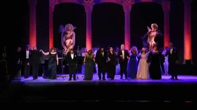 اوبرا التليفون الكوميدية ومقطفات من أغانى الاوبرات الكلاسيكية على المسرح الصغير