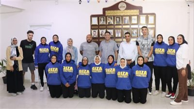 وكيل الشباب والرياضة بالجيزة يؤازر فريق منتخب الجيزة لكرة السلة للصم بنات (صور)