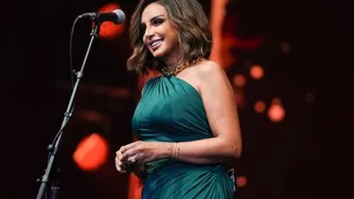 مصدر مقرب لـ أنغام ينفى شائعة الزواج المفتعلة 