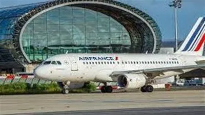 لهذا السبب.. فرنسا تحظر الرحلات الجوية الداخلية القصيرة