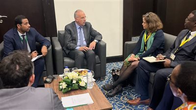 وزير الري يبحث مع نائب رئيس البنك الإفريقي سُبل تعزيز التعاون في مجال الموارد المائية 