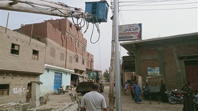 خطة لاستبدال أسلاك الكهرباء المتهالكة بأخرى معزولة في أبومناع غرب بدشنا