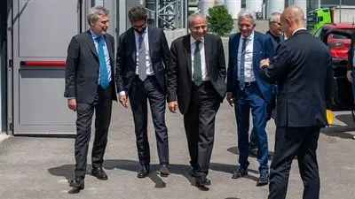 وزير التموين بإيطاليا: التوافق على استثمار لاستصلاح 24 أف فدان ودراسة لتصنيع معدات الصناعات الغذائية