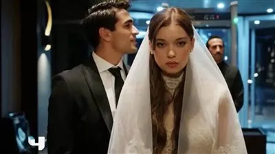 Laroza || لاروزا مسلسل الطائر الرفراف الحلقه 33 مترجمه للعربية Yalı Çapkını علي قناة ستار تي في StarTV التركي 