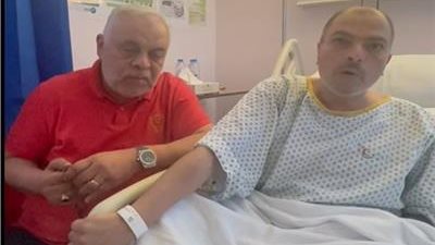 بعد إصابته بالشلل.. أول ظهور للفنان أحمد إبراهيم بعد زيارة أشرف زكي