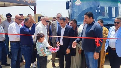 نائب رئيس هيئة المجتمعات العمرانية يفتتح السوق النموذجية بمدينة بدر بإجمالي 138 محلًا تجاريًا 