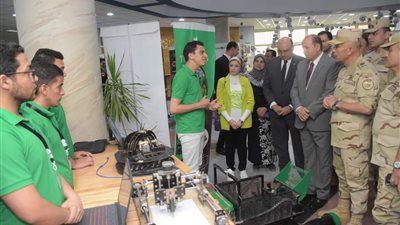 قوات الدفاع الشعبى والعسكرى تنظم عددا من الندوات التثقيفية بالتعاون مع وزارة الشباب والرياضة والجامعات