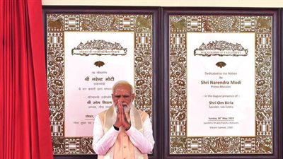 رغم مقاطعة المعارضة.. رئيس الوزراء الهندي يدشن مبنى البرلمان الجديد