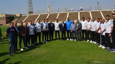 مجلس إدارة السكة الحديد يدعم فريق الكرة قبل مواجهة الإنتاج الحربي 