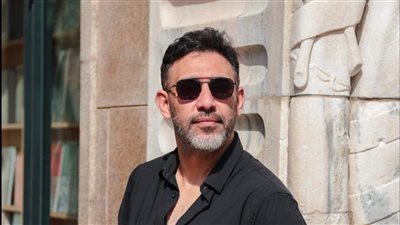 عمرو مصطفى يطرح افتكرلك إيه بصوت مي فاروق أولى أغاني مشروع إحياء التراث