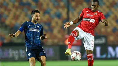 عاجل.. إصابة قوية لنجم سيراميكا كليوباترا في مواجهة الأهلي