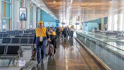 الحج والعمرة: وصول أكثر من 198 ألف حاج للمدينة المنورة حتى الثلاثاء