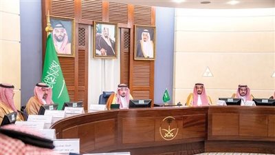 أمير القصيم يدشن ثلاثة مراكز تأهيلية بجمعية عنيزة الإنسانية