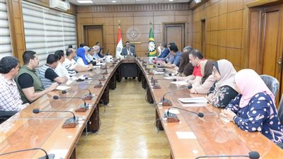 تفاصيل اجتماع محافظ الدقهلية بشأن تنفيذ الخطة الاستثمارية (صور)