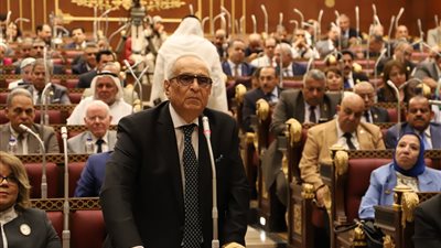 أبو شقة: خطة التنميه تسير وفق استراتيجية وطنية واقعية 